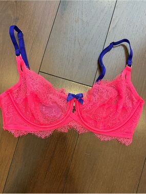 Victoria’s Secret 34c unlined Demi very sexy bra lace pink blue women